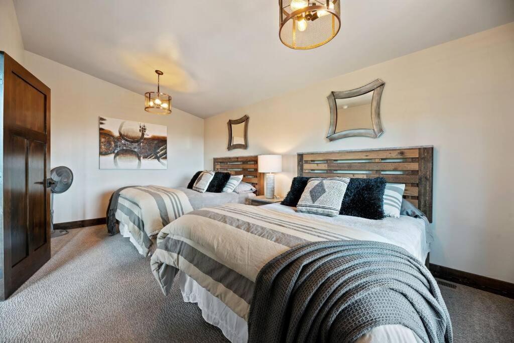 Villa Altitude Adjustment- Panoramic Views, Sleeps 12 Lead Exterior foto